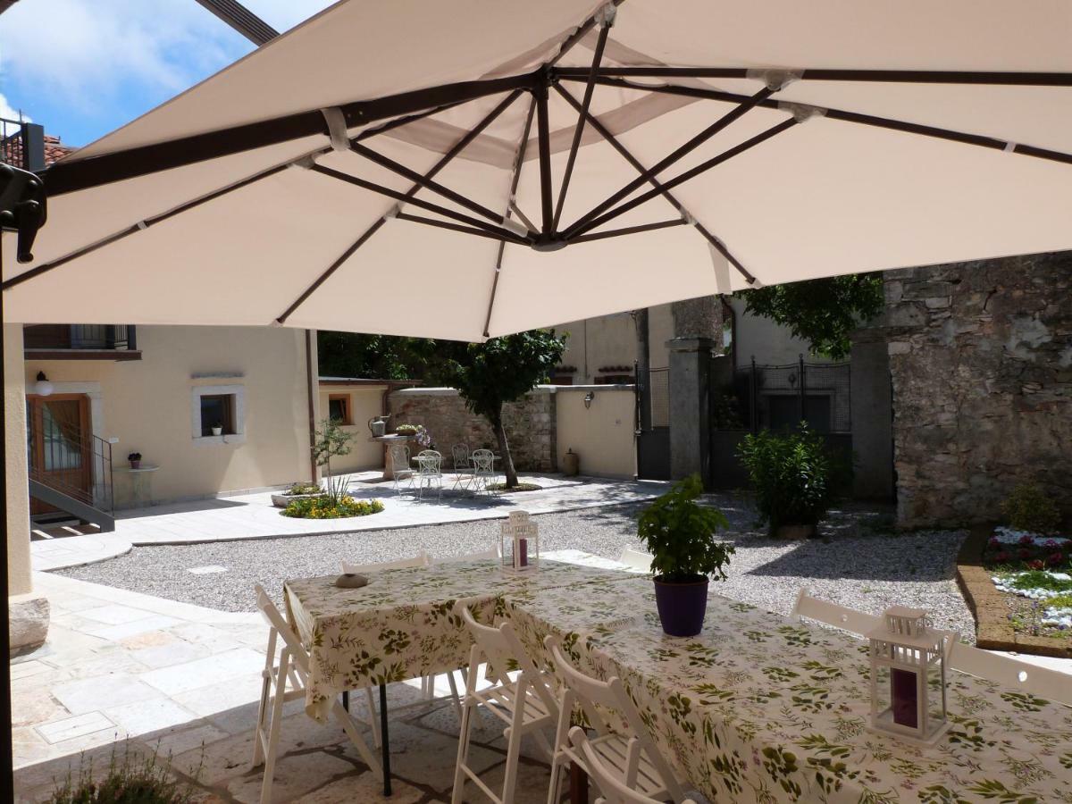 Bed & Breakfast Barbara Borgo Grotta Gigante Exterior foto