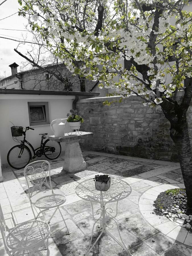 Bed & Breakfast Barbara Borgo Grotta Gigante Exterior foto